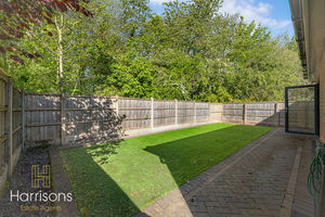Photo 30- click for photo gallery